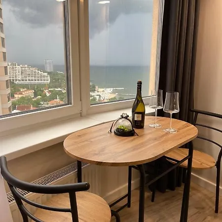 Arcadia Hi-tech Sea View Apartment *