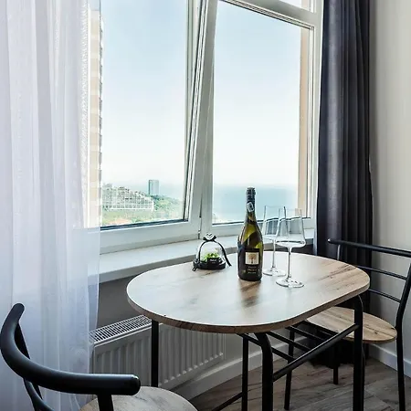 Arcadia Hi-tech Sea View Apartment Odesa